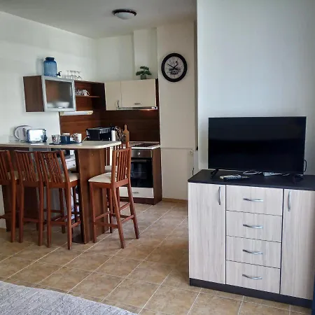 アパート Morski Far Lighthouse-bastet Bs スヴェティ・ヴラス